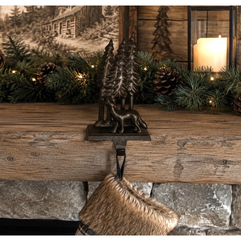 Cast Iron Wolf Stocking Holder Bronze Woodland Cabin Mantel Christmas Decor F/W‎